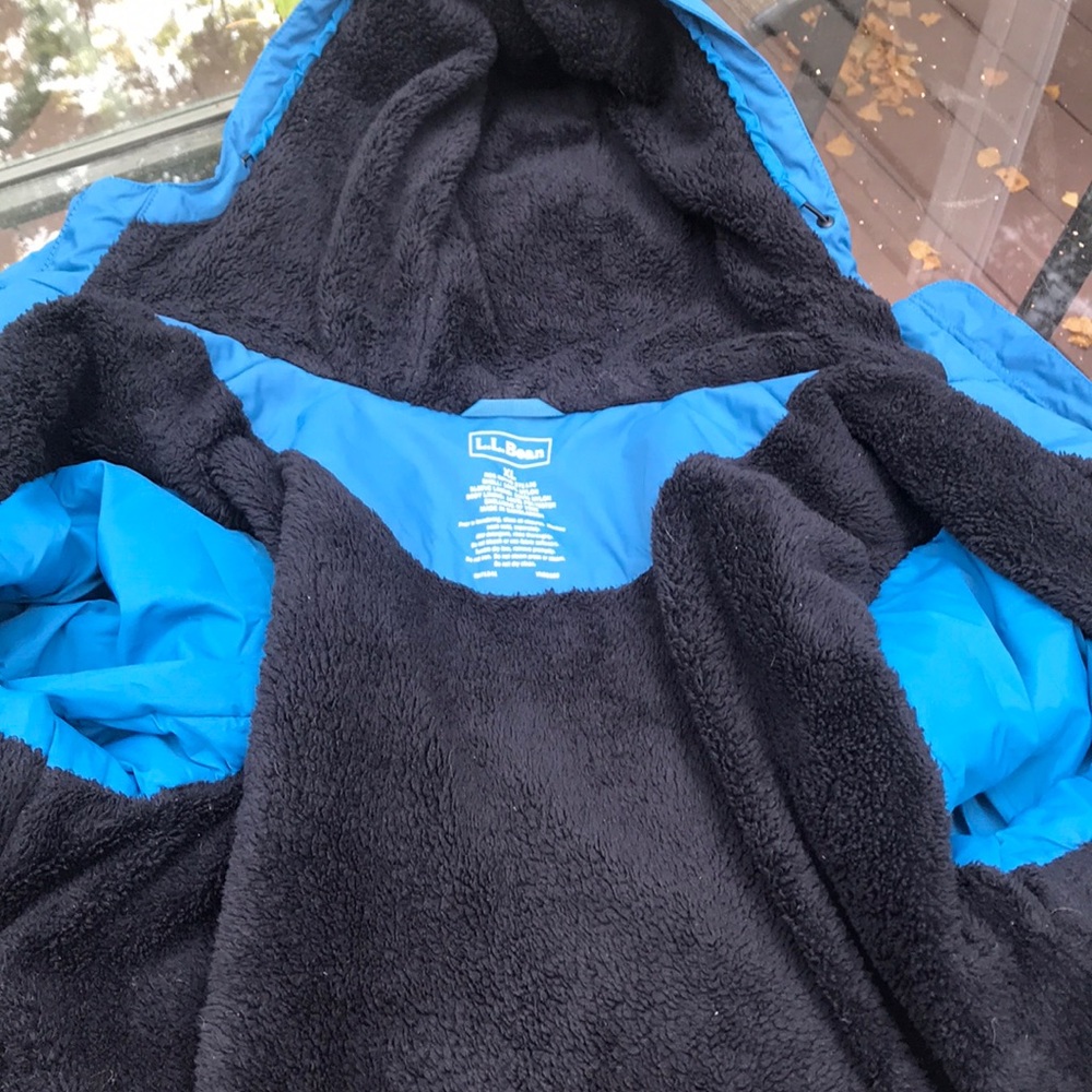 LL Bean Warmer jacket with hood & fleece lining - Picture 4 of 8